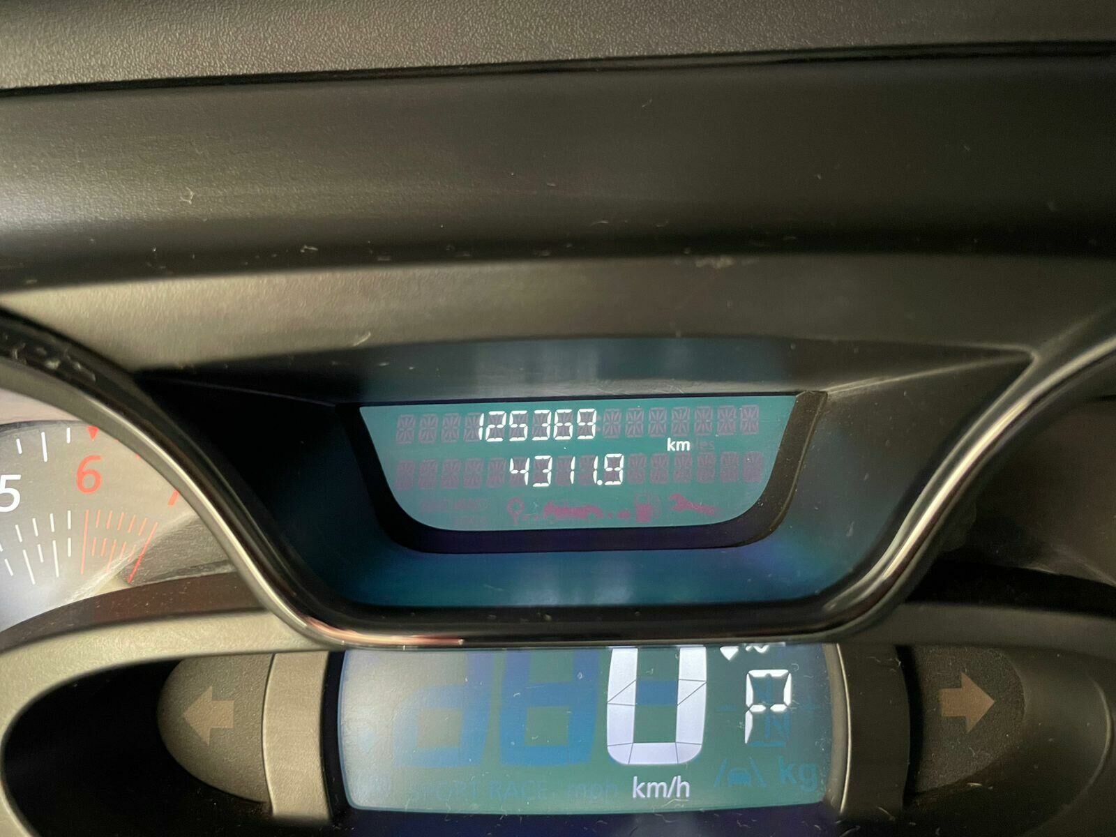 Imagem do veículo  RENAULT CAPTUR LIFE 1.6